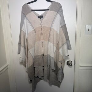 Joseph A Women's Poncho Sweater - Gray and Tan One Size Full Zip